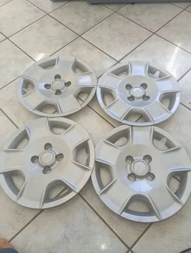 Vendo jogo de calota aro 14 Volkswagem
