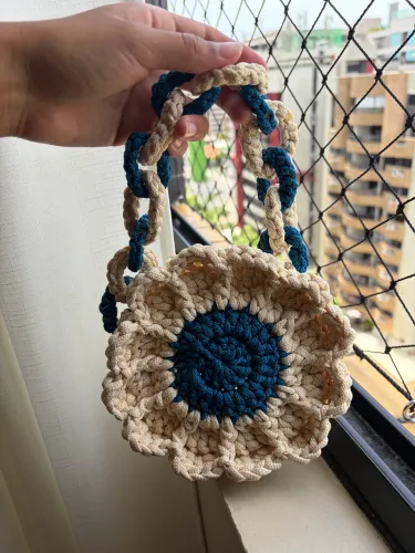 Bolsa de crochê infantil 