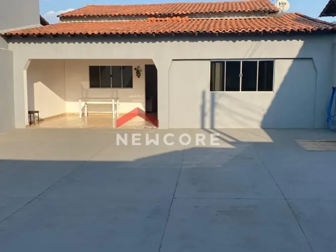 Casa em Rua das Calatéias - Cidade Jardim - Uberlândia/MG