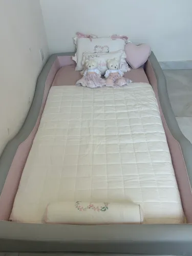 Vendo linda cama montessoriana 