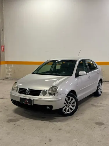 Volkswagen Polo Sedan 1.6 MI 101cv 8V 4P 2005