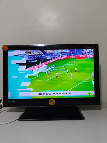 Vendo várias tvs smart de 32 a 50 polegadas, sendo algumas não smart.