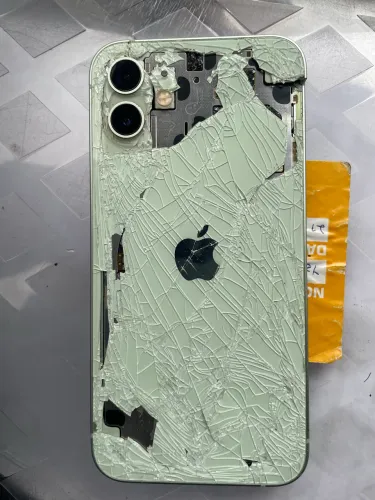 iPhone caixa e peças 