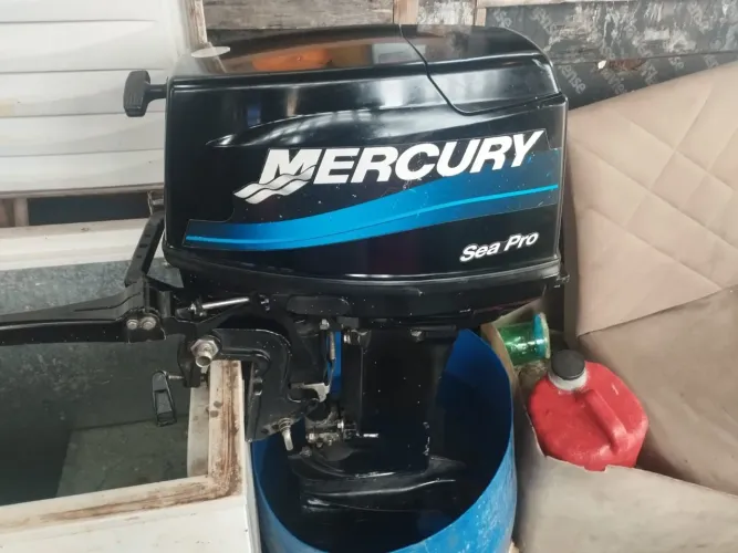 Vendo ou troco pro 40 Hp 