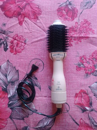 Escova Secadora Britânia BEC07R 1300W Infrared Bivolt - Funcionando perfeitamente