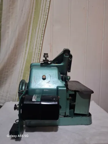 Máquina overlok