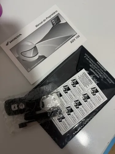 CHAVE PRESENÇA E MANUAL HONDA ADV 150