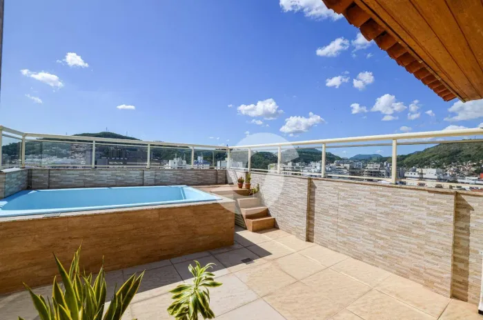 Cobertura com 2 quartos à venda, 122 m² por R$ 990.000 - Icaraí - Niterói/RJ