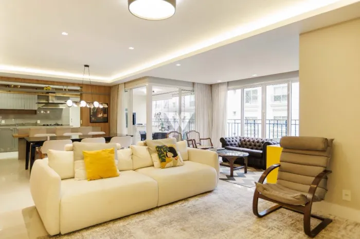 APARTAMENTO 3 SUÍTES CABRAL CURITIBA