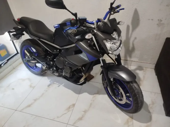 Xj6 2015 baixo km