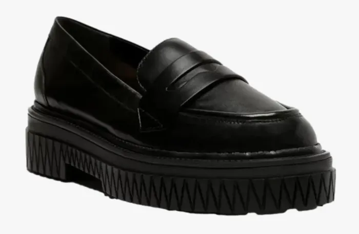 Sapato Mocassim Schütz feminino tratorado em couro Original - tamanho 33
