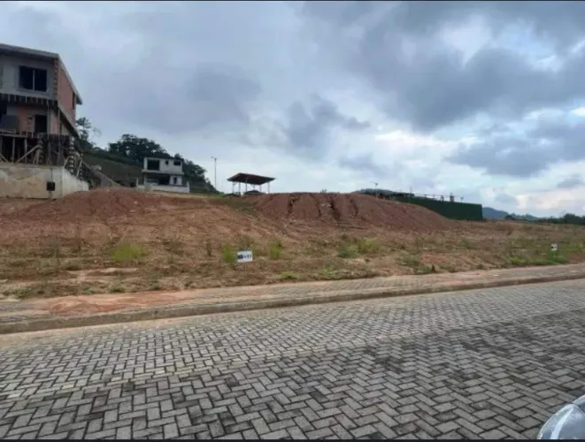 Terreno em Condomínio à venda no Colinas De Camboriú Village