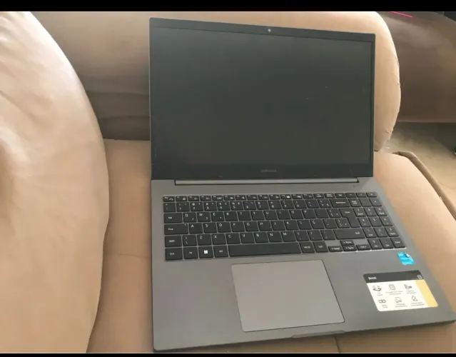 Vendo notebook Samsung