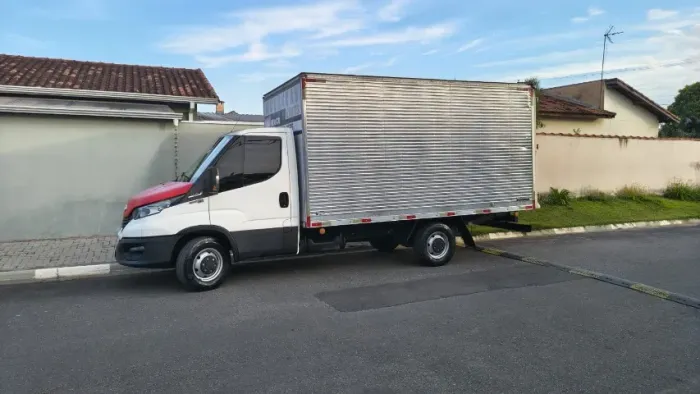 Iveco Daily Chassi 35-150 Curto 3.0 (die.)(e5) 2021