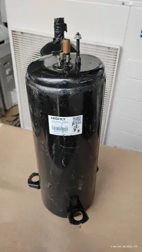 COMPRESSOR ROTATIVO R22 220V 36000BTU HITACHI MOD TH508SG-C9EU
