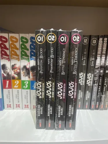 Mangá Jojo Parte 1 Vols. 1 - 2 e Parte 2 Vols. 1 - 2