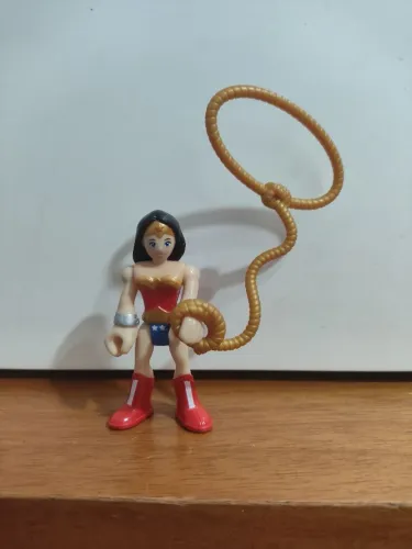 Boneca mulher maravilha Imaginext Fisher price completa