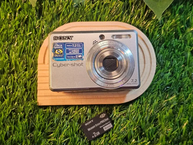 Camera sony cybershot s730