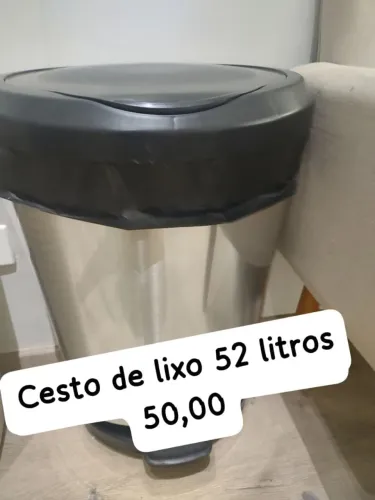 Lixeira 52 litros