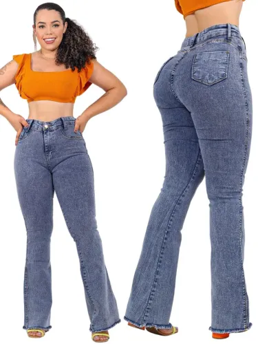 Calça flare
