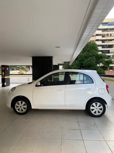 Nissan March S 1.0 16V Flex Fuel 5P 2014