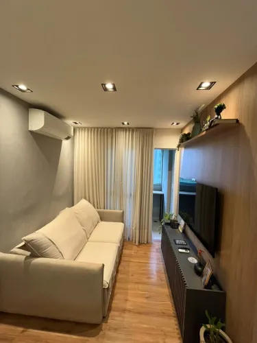 Apartamento com 2 dormitórios para alugar, 50 m² por R$ 2.500,00/mês - Vila Emília - Marin