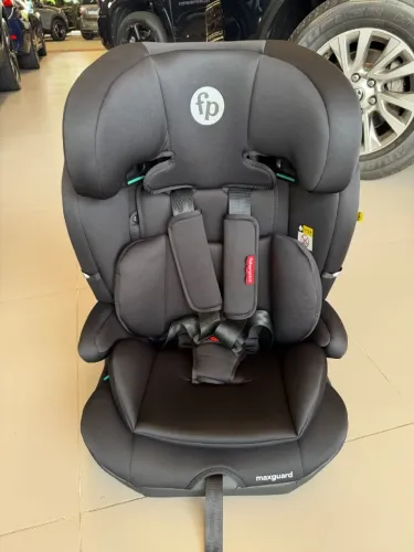 Cadeirinha de Bebê Fischer Price Maxguard 2 meses de uso
