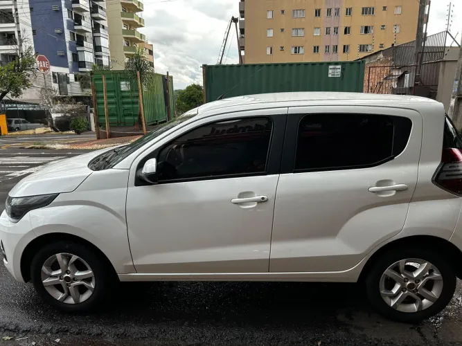 Fiat Mobi Like ON 1.0 Fire Flex 5P. 2017