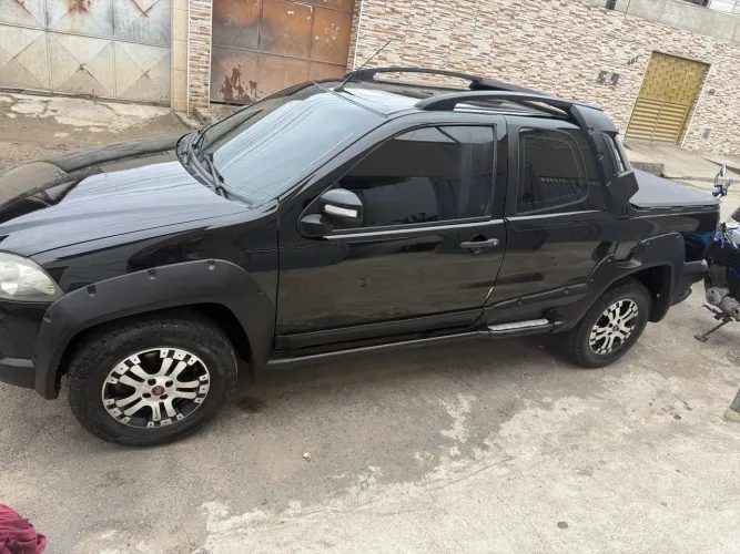Fiat Strada Adventure1.8/ 1.8 Locker Flex CD 2010