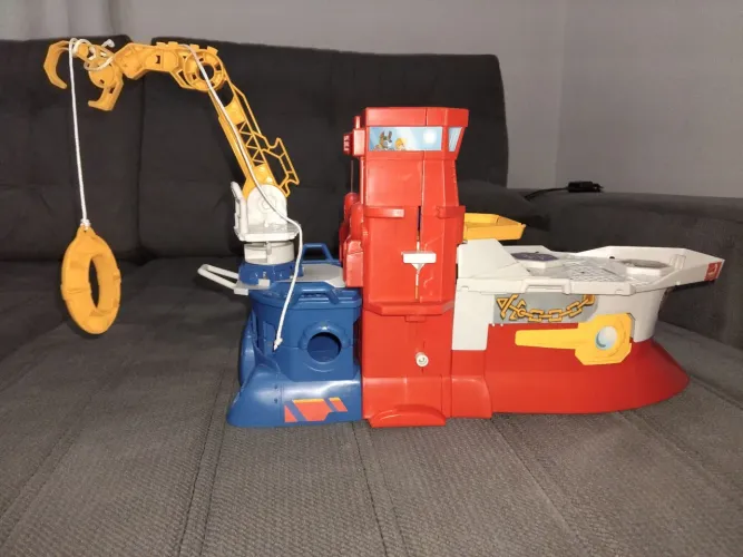 Navio transformes