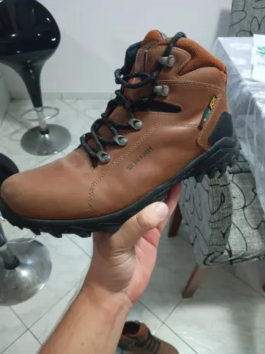 Bota bradok 