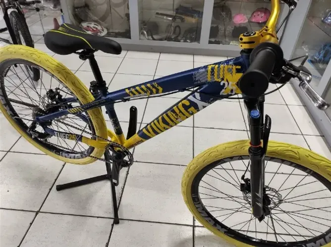 Freeride Viking X Tuff 25 alumínio original 7V totalmente personalizada a pronta entrega.