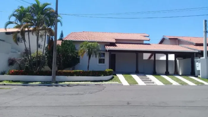 Casa com 4 dormitórios, 265 m² - Jardim Estoril - Marília/SP