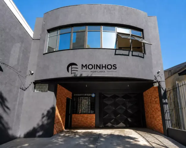 MOINHOS IMOBILIÁRIA ALUGA | Prédio Comercial com 530m² a Poucos Metros do Medplex Santana