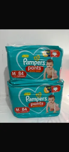 FRALDA PAMPERS M