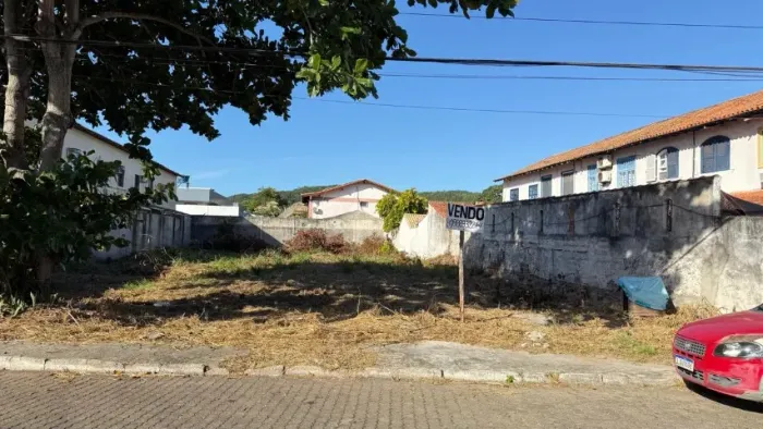 terreno 904m2 no Portinho