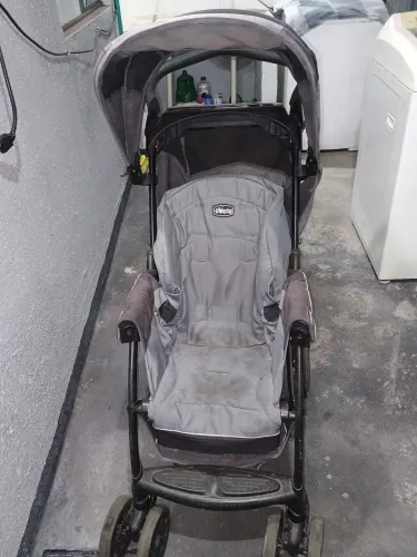Carrinho Chicco usado