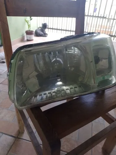 Farol uno lado esquerdo original 