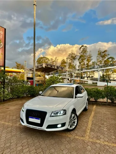 Audi A3 Sport 2.0 16V TFSI S Tronic 2011