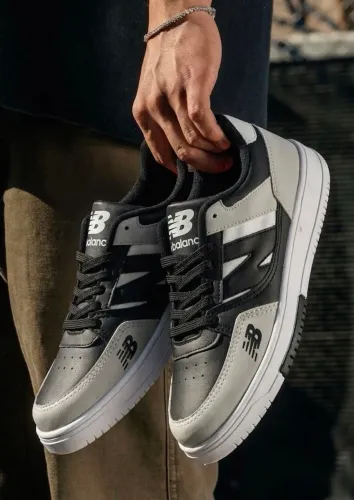Tênis New Balance 550 Masculino Preto e Cinza | Construção em Couro Premium, Silhueta