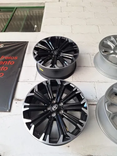 Rodas aro 17 Corolla novas dá KR só 3.150