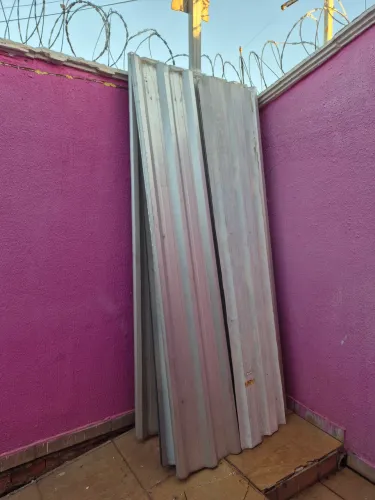 Telhas de zinco