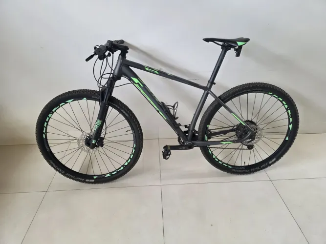 Sense Impact Pro Aro 29 | Deore | RockShox | Quadro 19