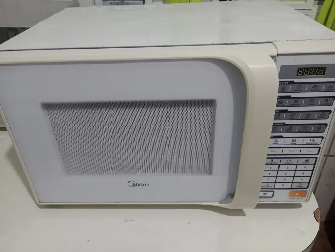 Microondas Midea