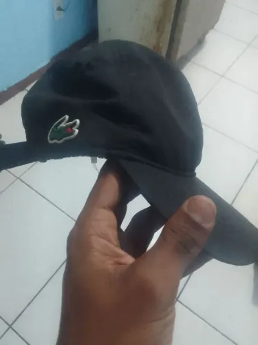 Chapeu lacoste original 10 dias conprado