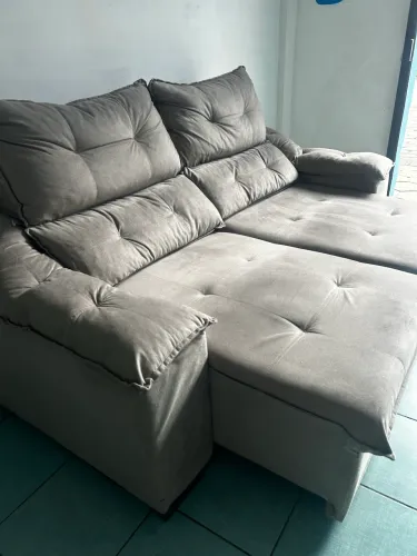 Sofá de Luxo em Linho - Perfeito para Sua Sala entrego