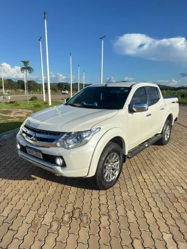 Mitsubishi L200 Triton Sport HPE-S 2.4 CD Dies. AUT 2019