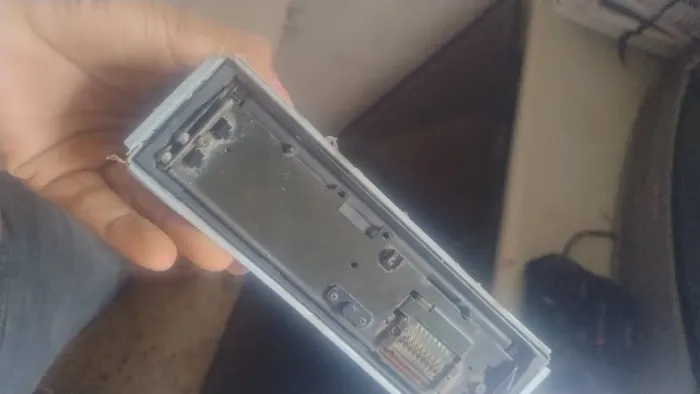 Vendo Pioneer deh 8600mp só que tá sem a frente mais completo de todos antigo melhor que t