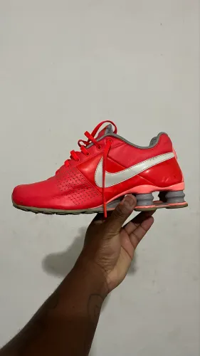 Nike Shox deliver TAM 39