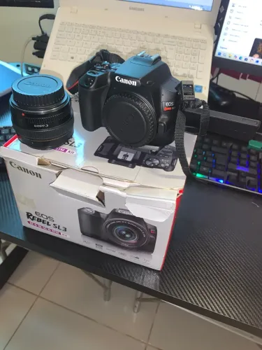 Canon SL3